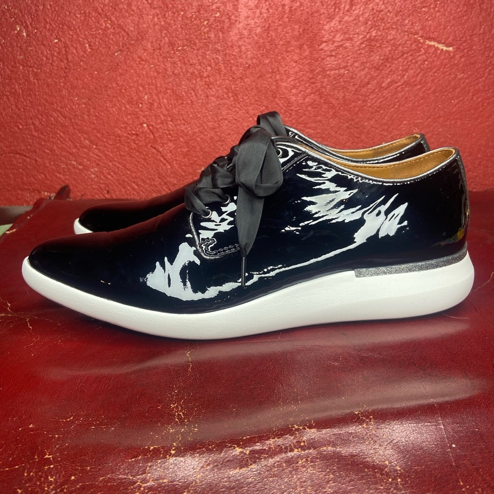 NWOT Black Patent Leather Johnston and Murphy Sneakers Size 10